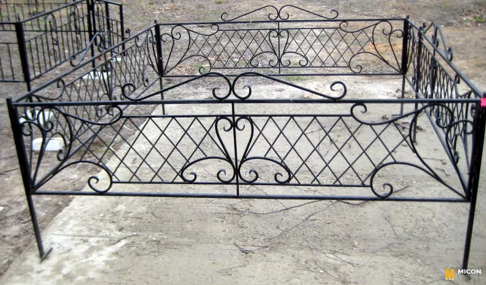 Ogradă pentru morminte