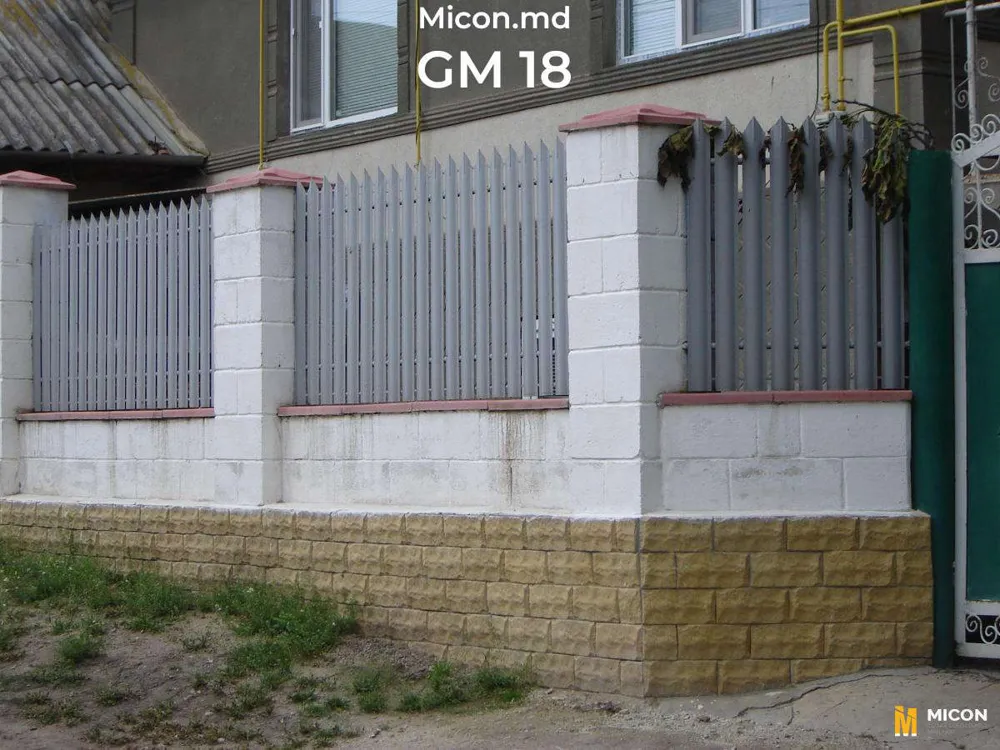 Garduri din ștachetă metalică · GM 18