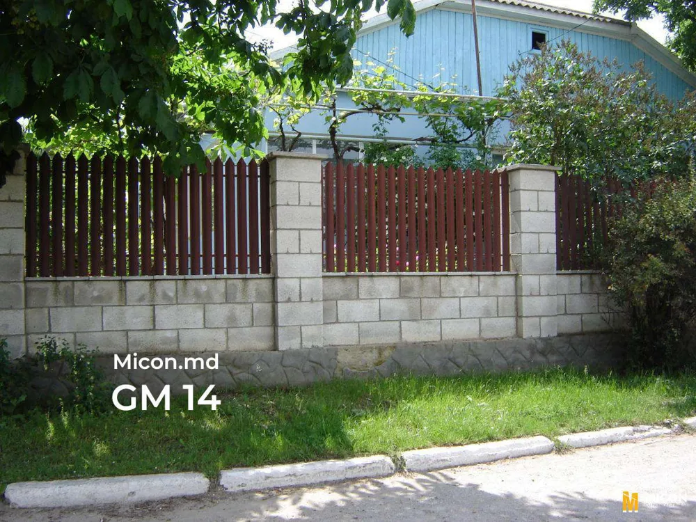 Garduri din ștachetă metalică · GM 14