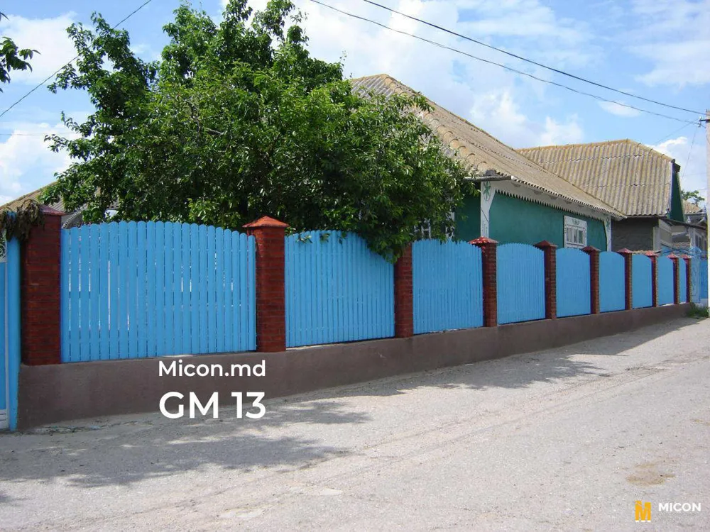 Garduri din ștachetă metalică · GM 13