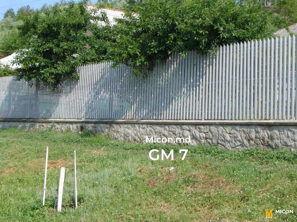 Garduri din ștachetă metalică · GM 7