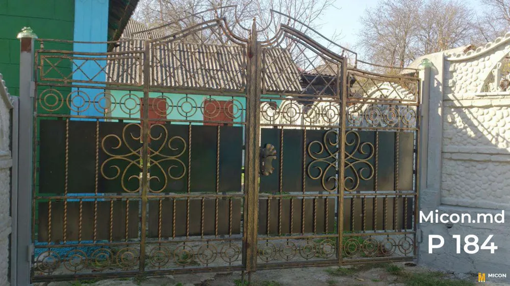 Porți · P184