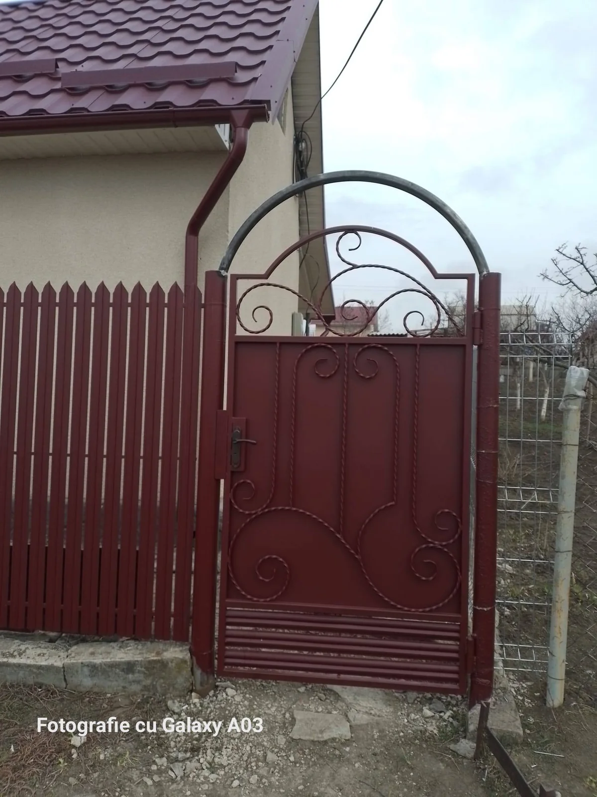 Porți P164