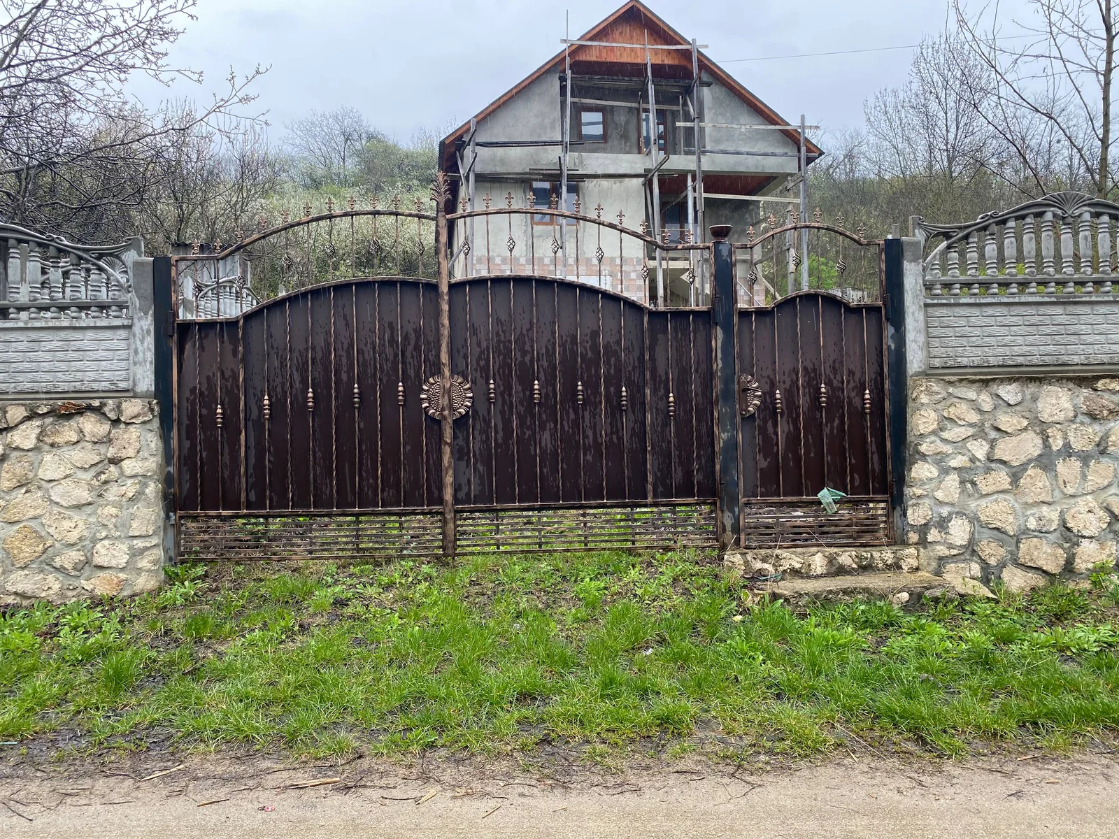 Porți P18