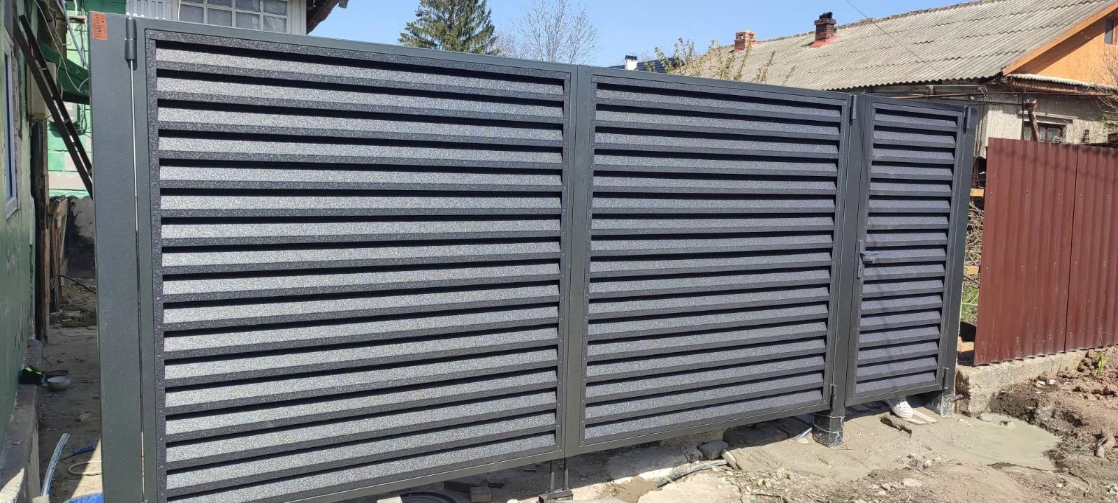 Porți P49